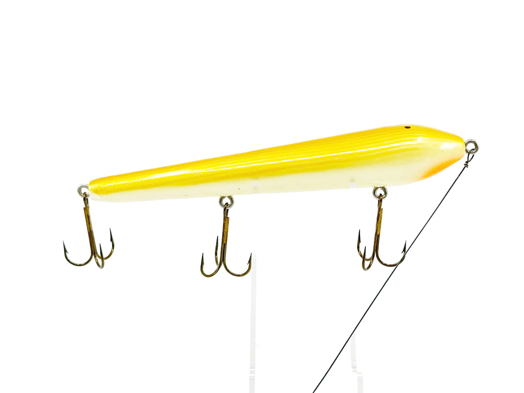 Eddie Bait Type Musky Crankbait, Yellow Scale/White Color