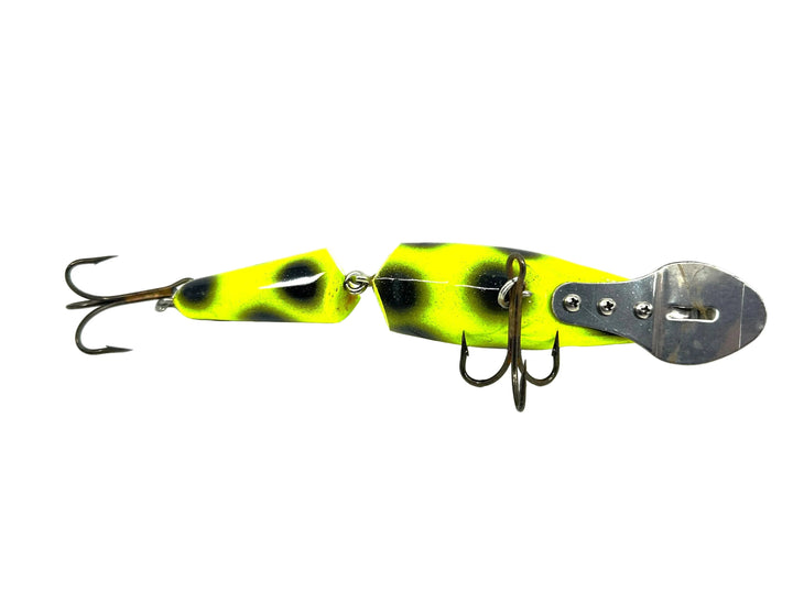 Odyssey Jointed Diving Pig JR, Chartreuse/Black Spots Color