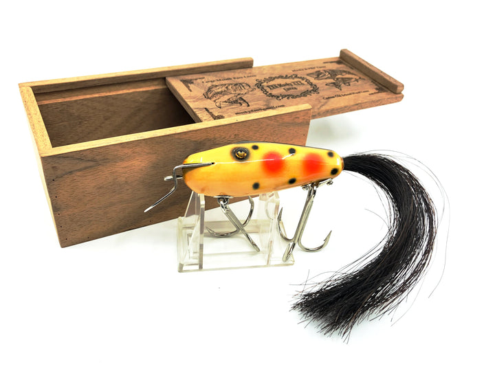 Musky Dan (XXX Lures) Dinger, Yellow/Spots/Black Back Color with Box