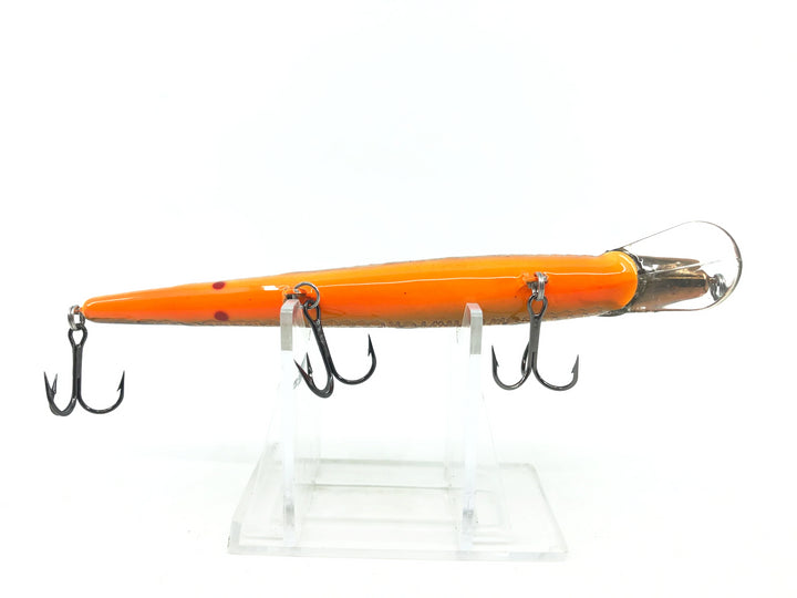 Smithwick Super Rogue, Gold Rogue #69 Color