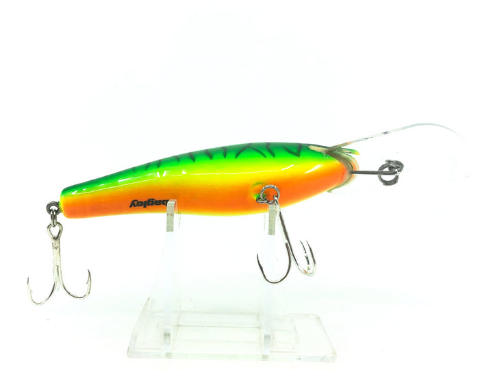 Bagley Diving DB04-H69T, Hot Tiger Color - Tough Vintage Lure