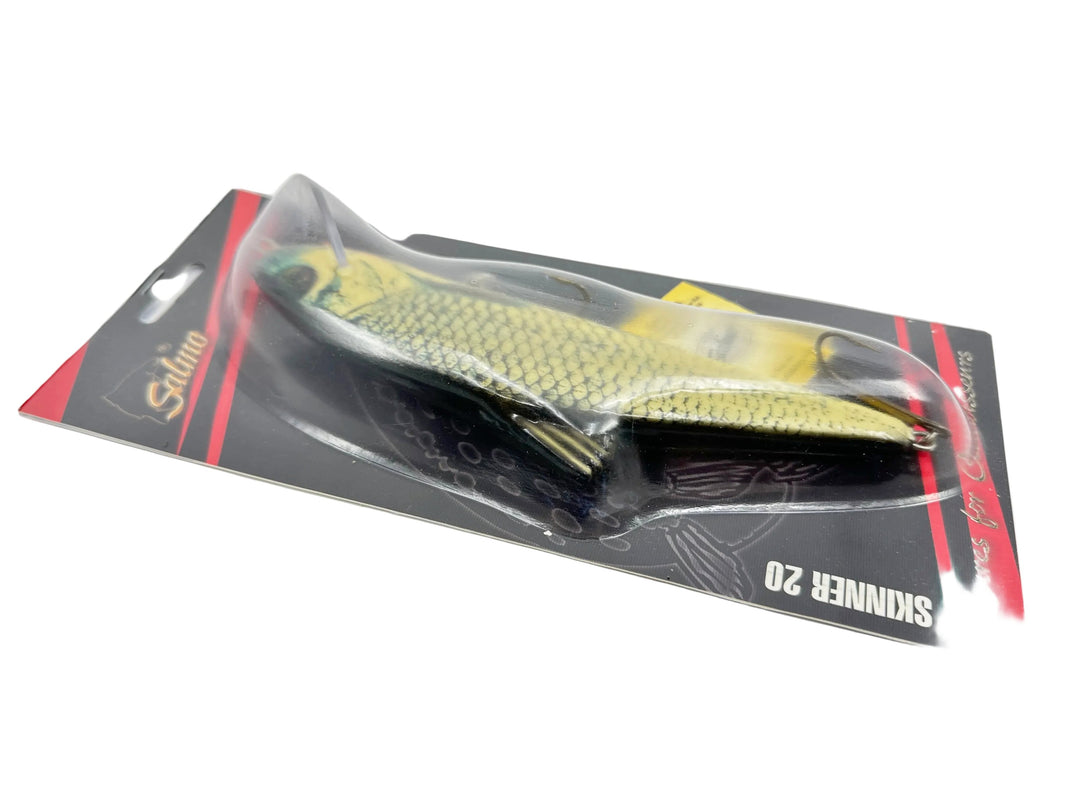 Salmo Skinner 20, Real Grey Shiner Color on Card