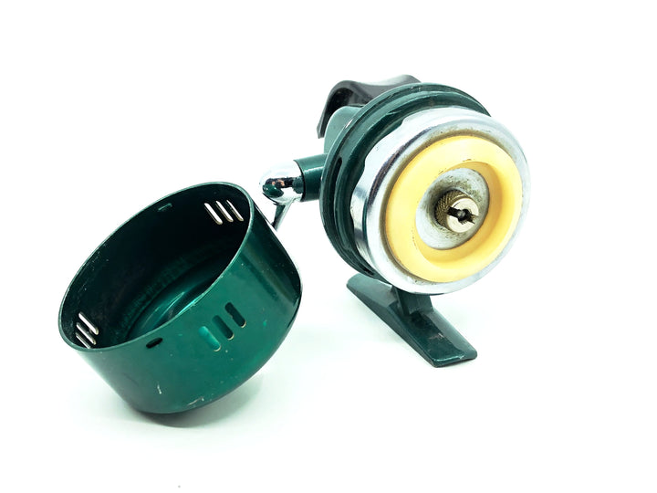 Heddon 120 Spin Cast Reel