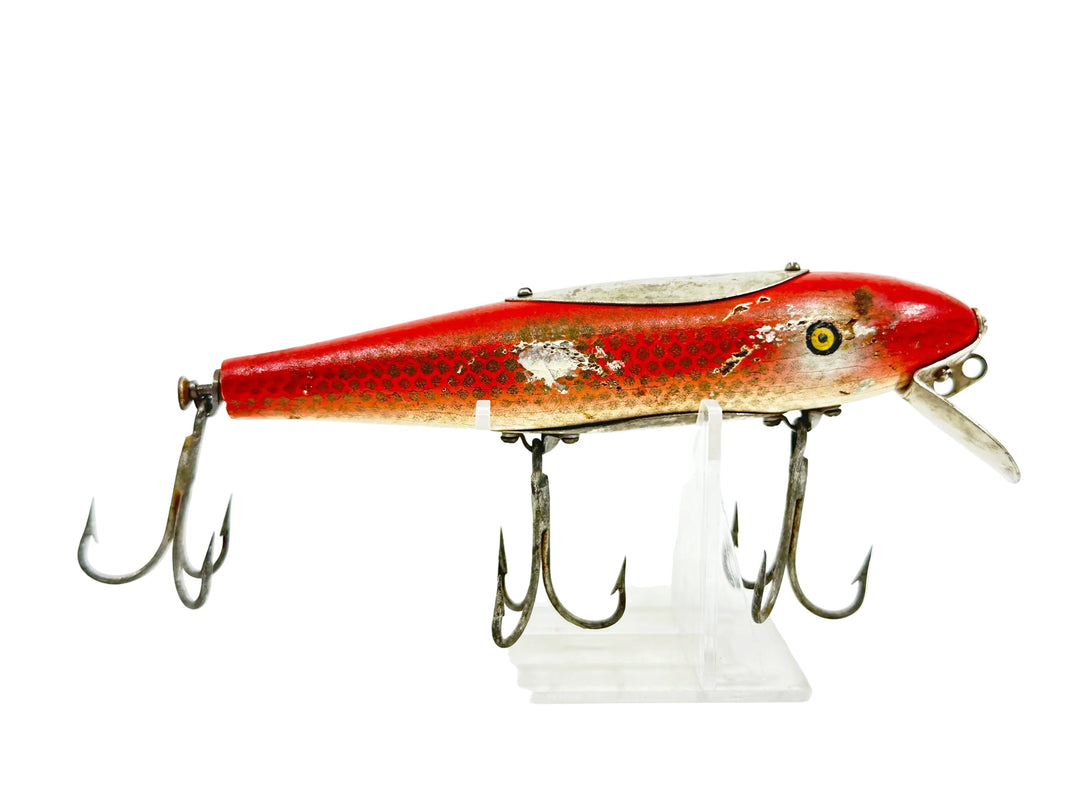 Pflueger #9509 Floating Heavy Duty Mustang, Goldfish Scale Color