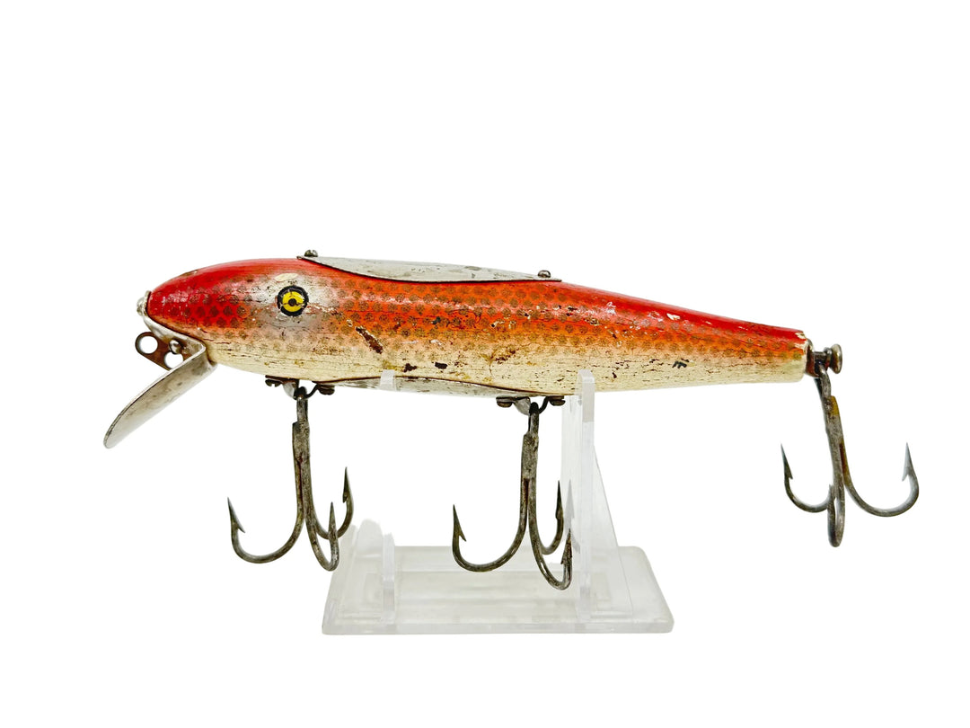 Pflueger #9509 Floating Heavy Duty Mustang, Goldfish Scale Color