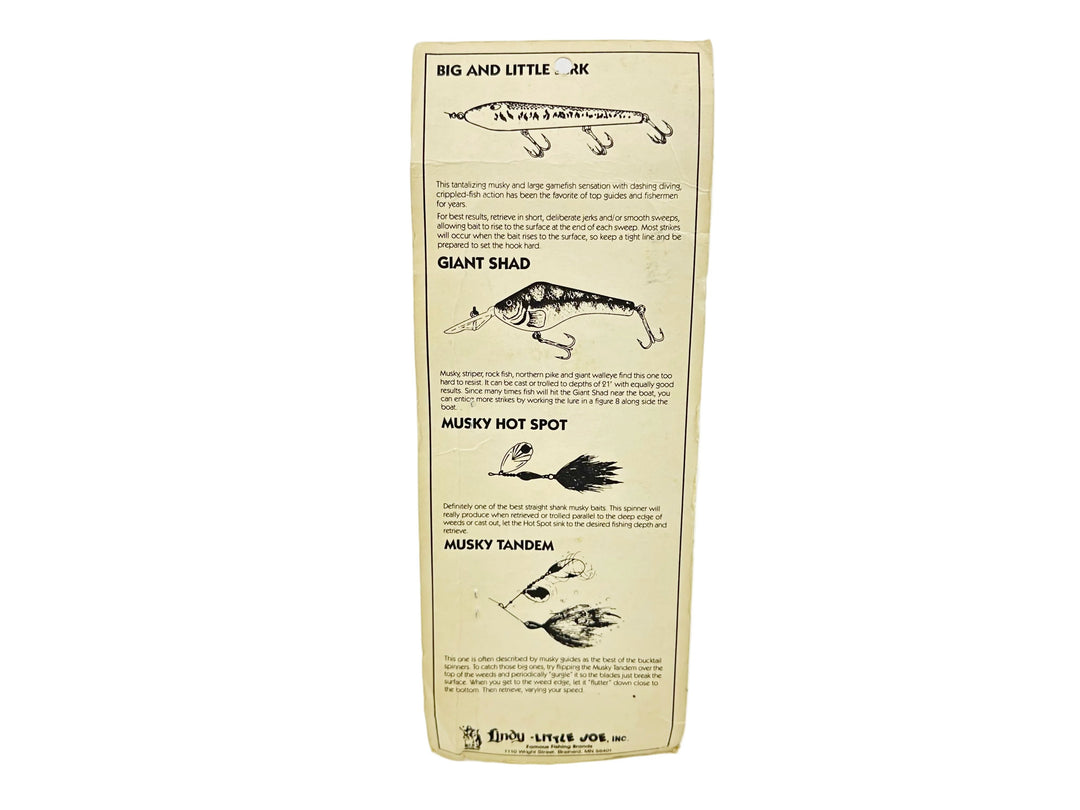 Lindy Musky Lure, Black Color on Card