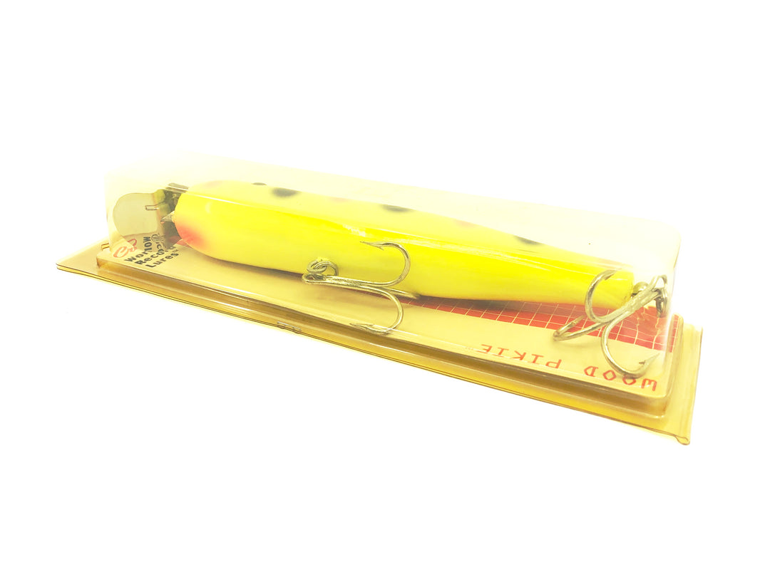 Creek Chub Wooden Giant Straight Pikie 6800, Chartreuse Spotted Color, New on Card Old Stock