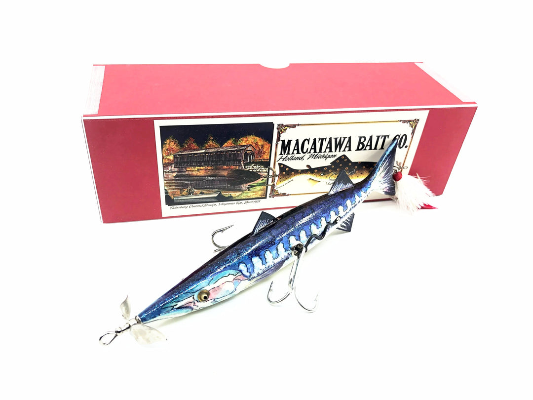 Macatawa Bait Co. Great Barracuda Minnow 8" Lure w/Box