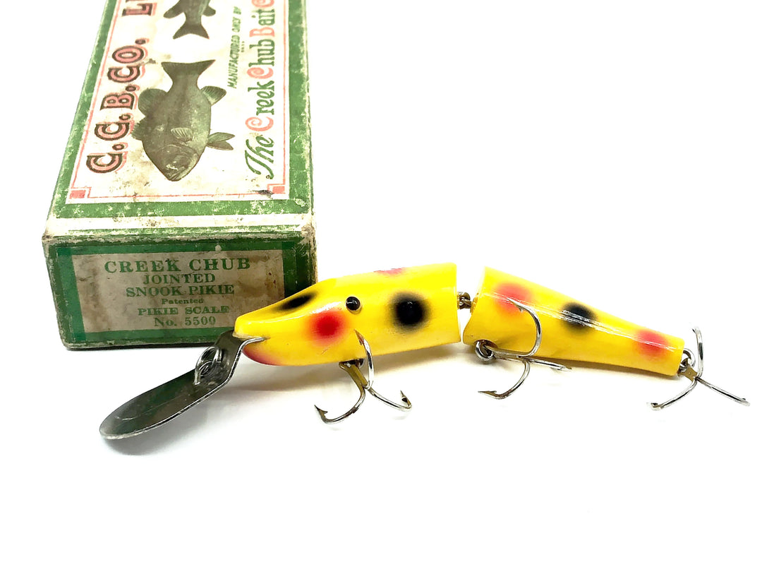 Creek Chub Deep Diver Jointed Pikie 2600DD, #14 Yellow Spots w/Box