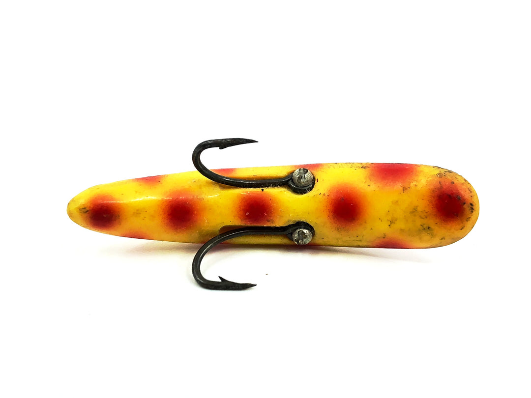 Wright & McGill Claw Lure, Yellow/Red Spots Color