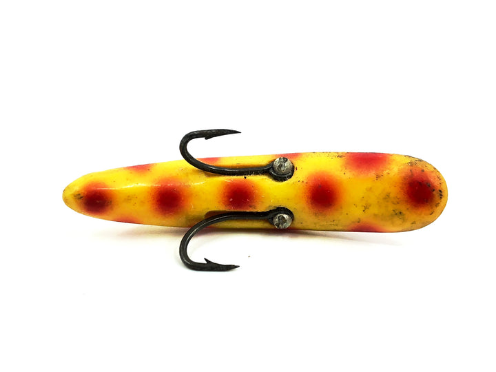 Wright & McGill Claw Lure, Yellow/Red Spots Color