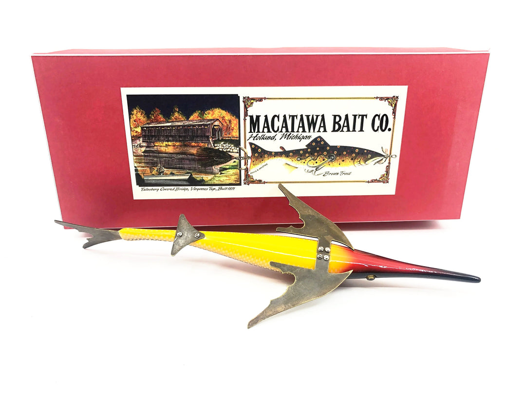 Macatawa Bait Co. Gar Decoy, White Scale Color w/Box