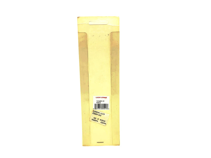 Lucky Strike 2000 Series Jointed Pikie, Perch Color on Card