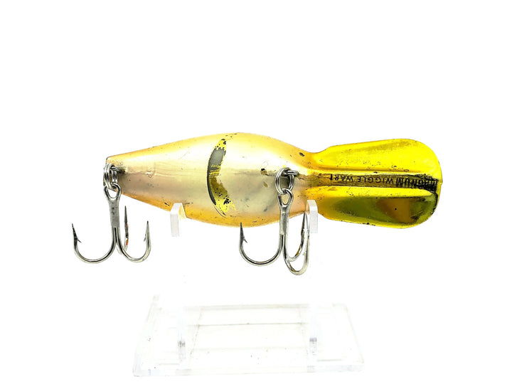 Storm Magnum Wiggle Wart AV109, Metallic Gold/Fluorescent Red Color