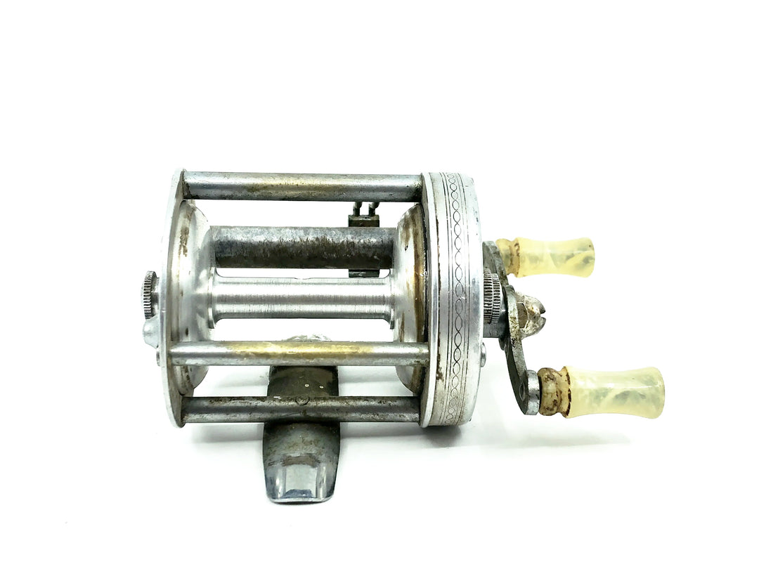 Pflueger Nobby No. 1963 Reel