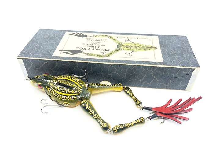 Macatawa Bait Co. Musky Frog Green/Gold/Black Scale Color w/Box