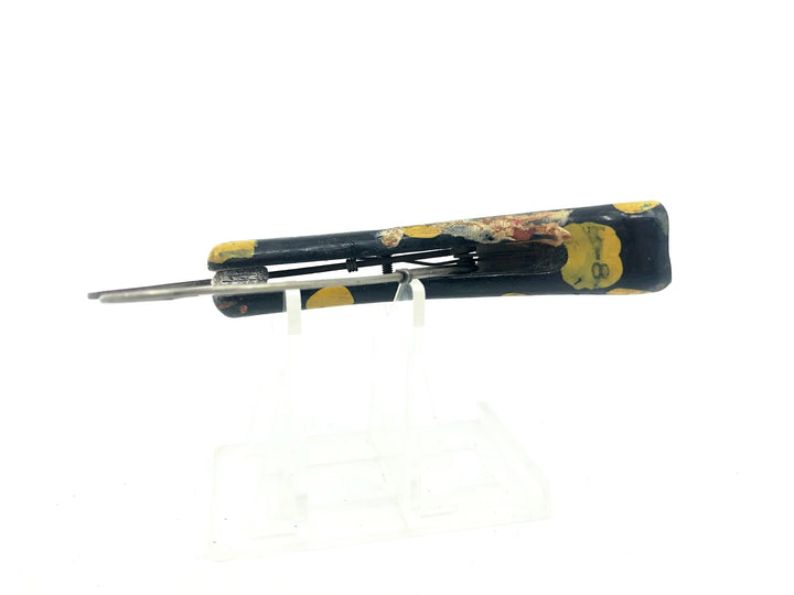 Ideal Weeder Spring Loaded Lure, Black/Yellow Spots