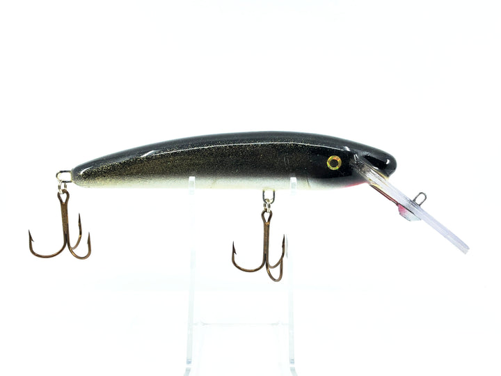 Slammer 7" Deep Diver Minnow Lure, Sucker Color