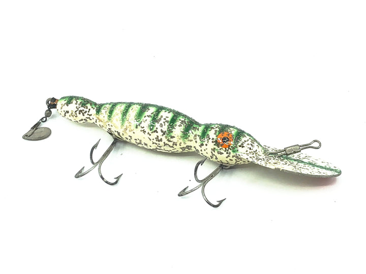 Bomber Wooden Water Dog 1700 Series, #15 Christmas Tree Color