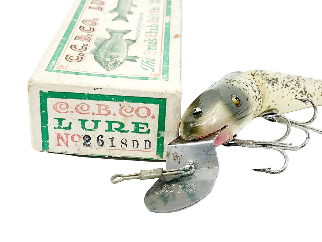 Creek Chub 2618DD Deep Diving Jointed Pikie Scale Color with Box