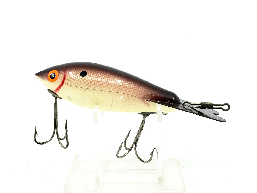 Bomber 600 Series, #18 Brown Shad/Shad Color - Wooden