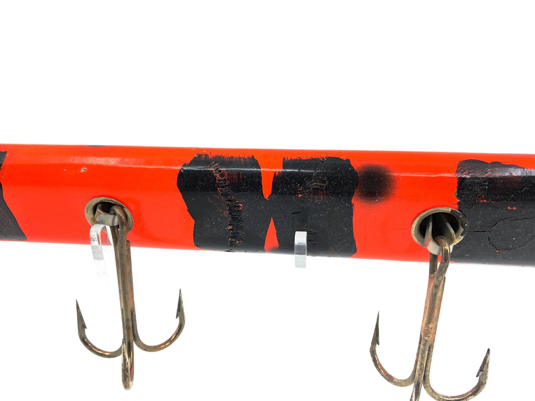 Wade Wobbler, Fluorescent Orange Color