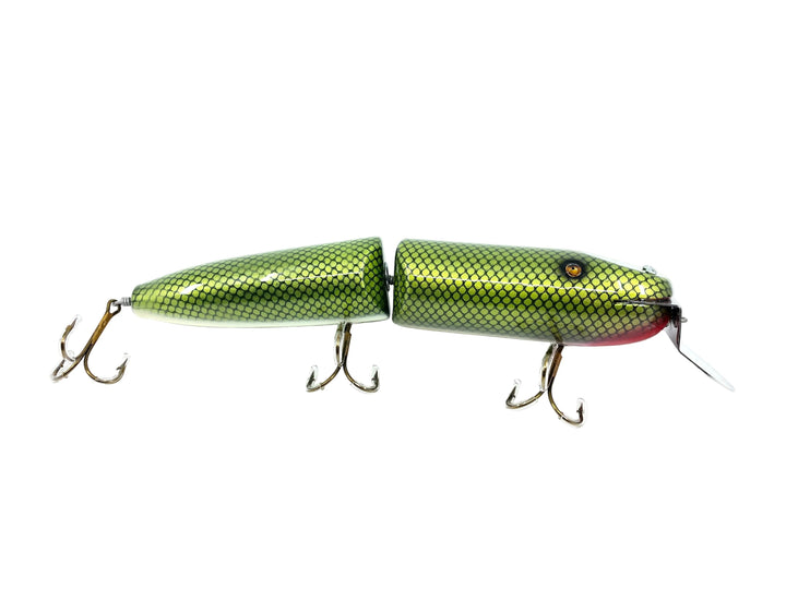 Musky Dan (XXX Lures) Giant Vamp 12", Green Scale Color