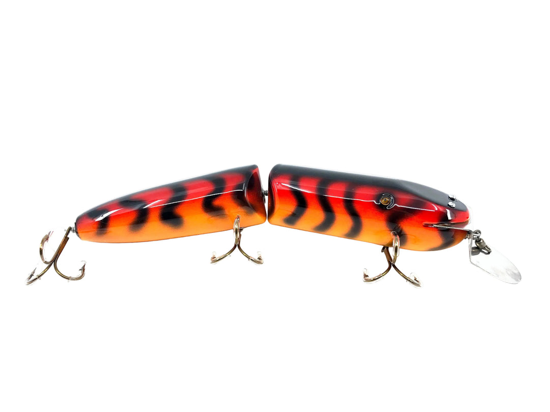 Musky Dan (XXX Lures) Giant Vamp 12", Red Craw Color