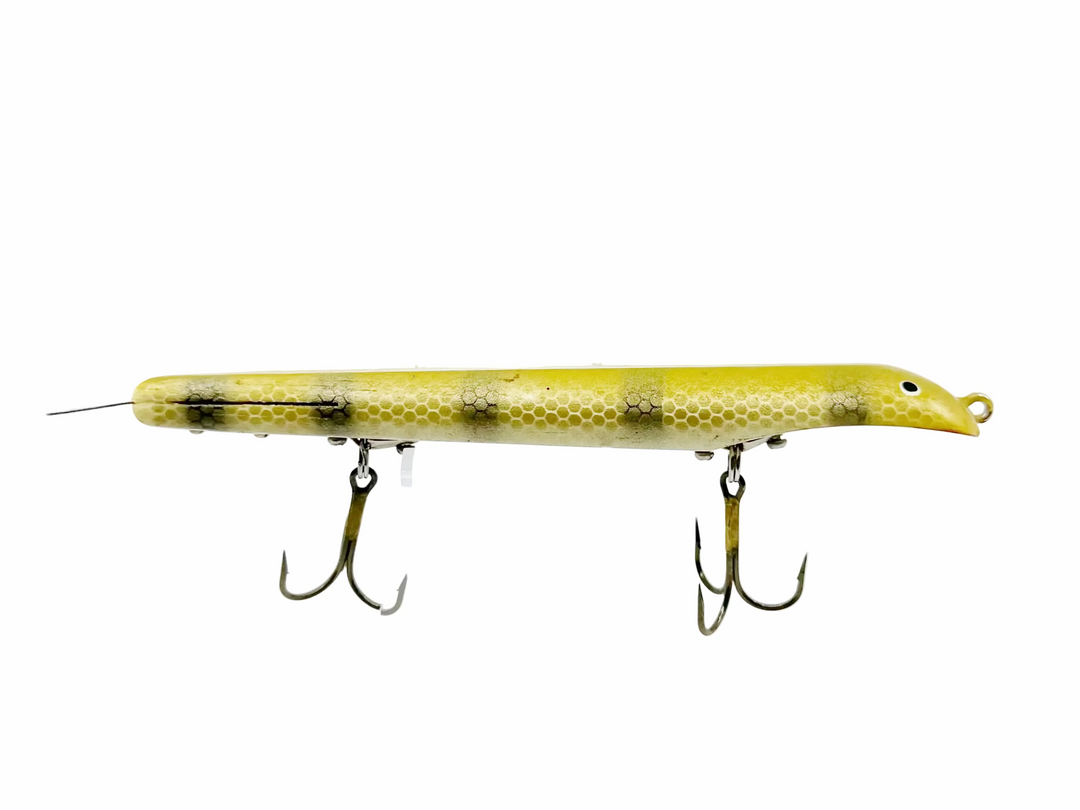 Vintage 7" Suick Thriller Golden Shiner Color Color