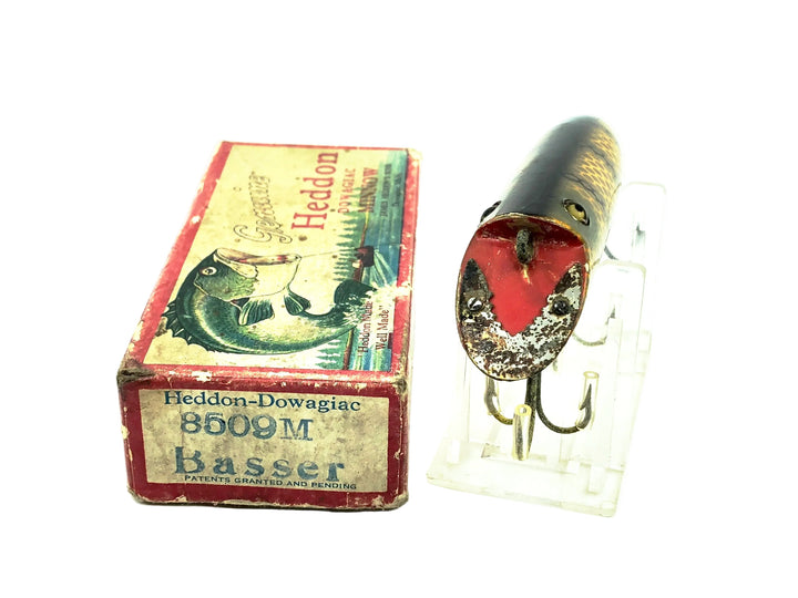 Heddon Basser 8500, 9M Pike Scale Color w/Up Leaping Bass Box, Toilet Seat Hardware Hardware