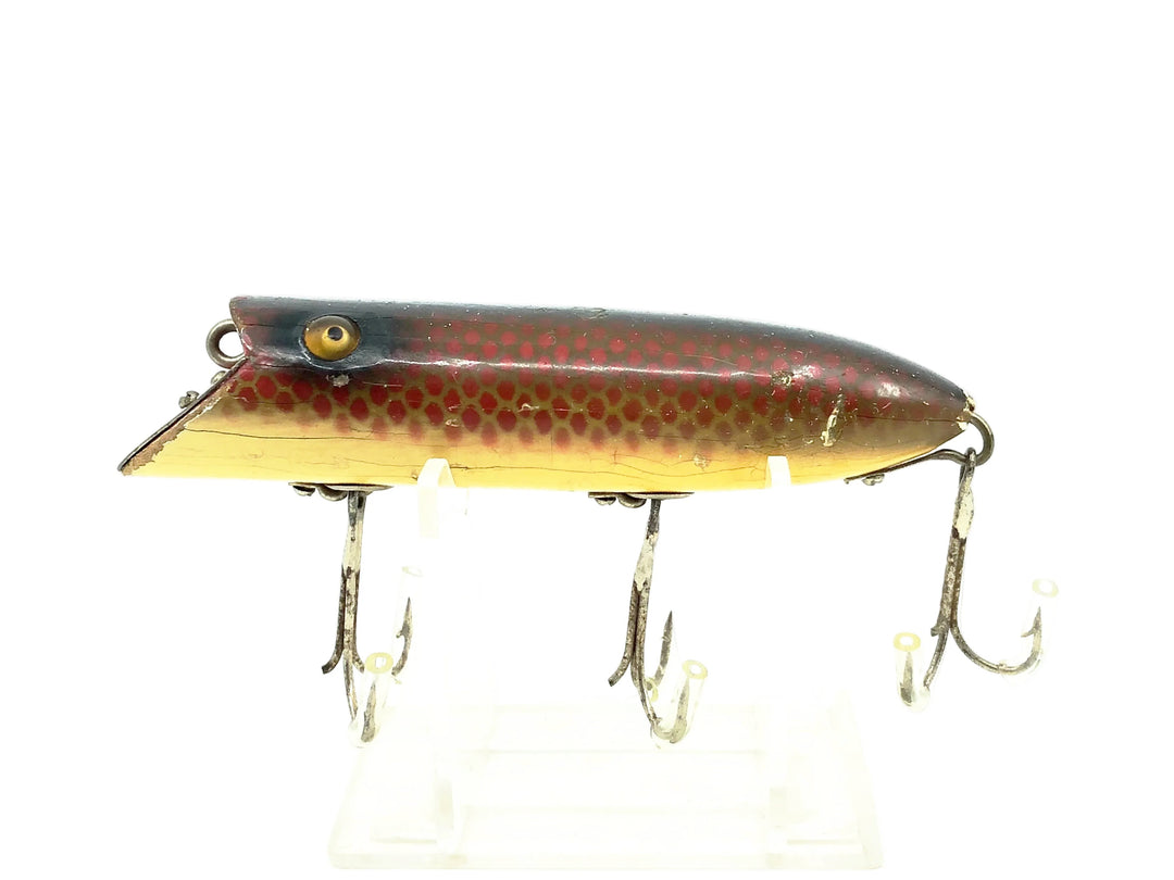 Heddon Basser 8500, 9H Red Scale Color, L-Rig Hardware