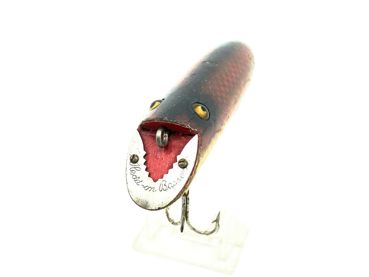 Heddon Basser 8500, 9H Red Scale Color, L-Rig Hardware