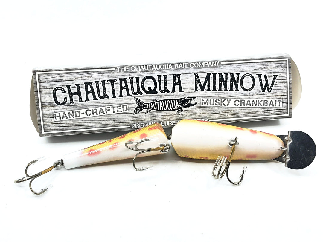 Jointed Chautauqua 8" Jointed Shallow Diver, Rainbow Chub Color w/Box - Older Chautauqua!