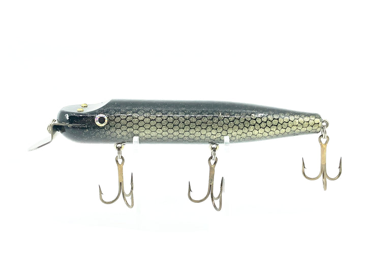 Grim Reaper Straight Musky Pikie 2000-S, Black/Gold Scale Color