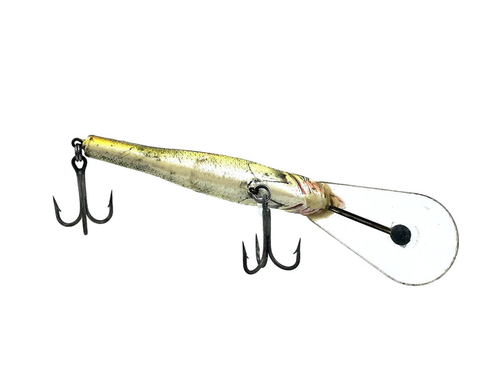 Bagley Deep Diving Small Fry Perch P4, Perch on White Color
