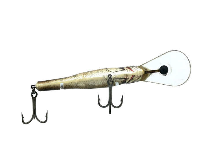 Bagley Diving Small Fry Perch P4, Perch on White Color