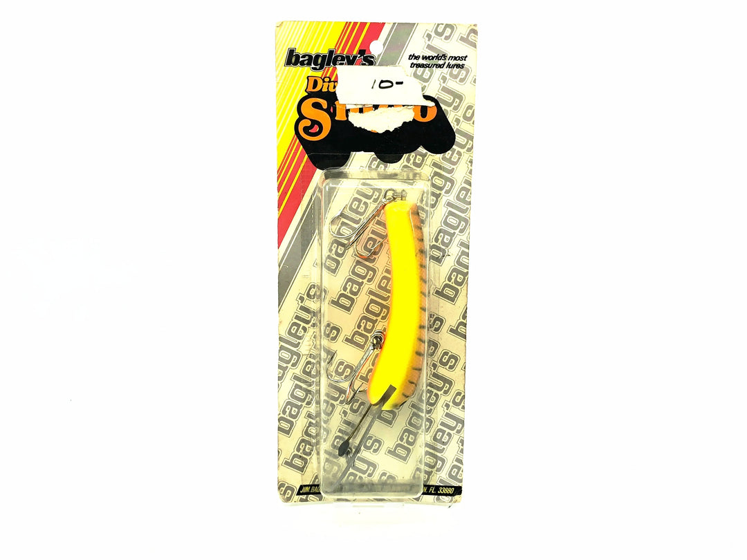 Bagley Smoo #5, DC9 Dark Crayfish on Chartreuse Color on Card