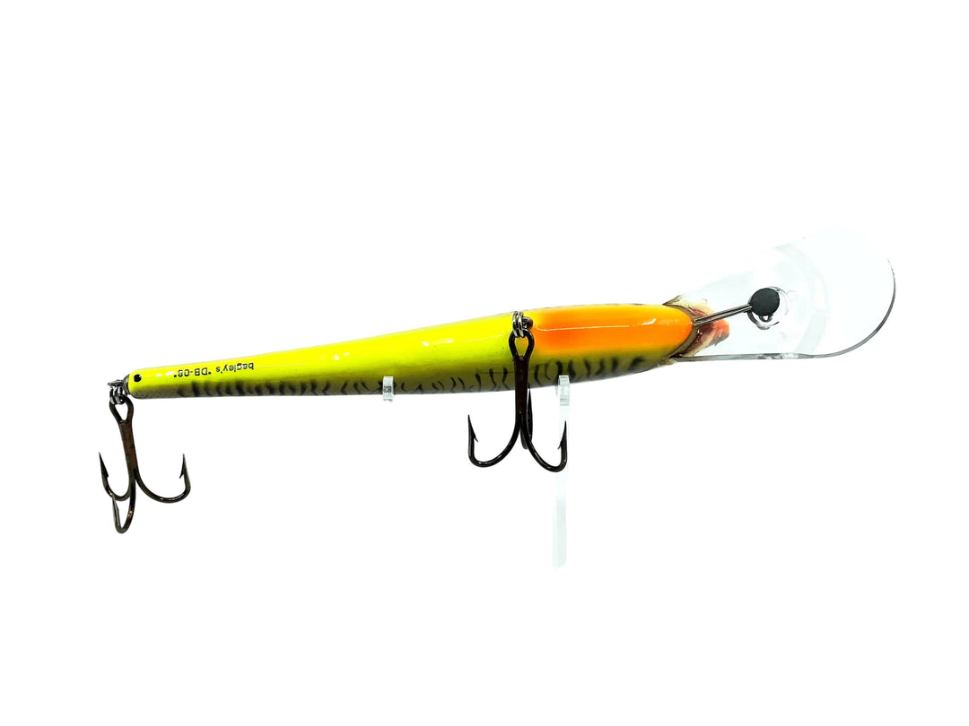 Bagley DB08, LM9 Little Muskie on Chartreuse Color