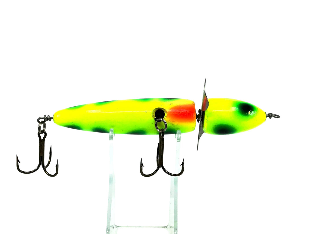 Slammer Tackle Giant Cyclone, Chartreuse/Green Spots Color