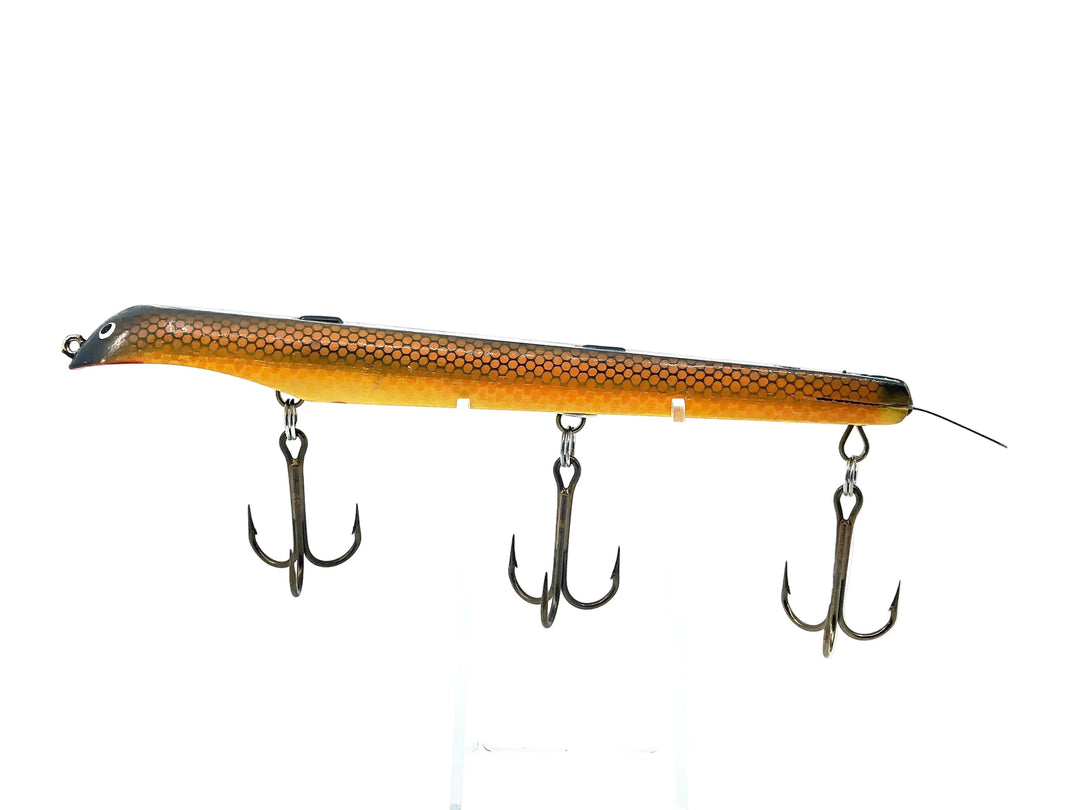 9" Suick Non-Weighted-Thriller, Yellow Belly Orange Scales Grey Top Color
