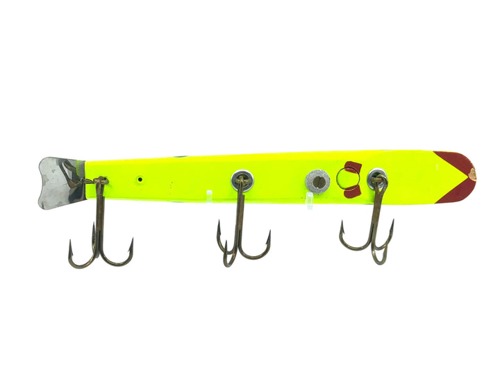 9" Suick Custom Added Weight Thriller, Chartreuse/Black Spots Color