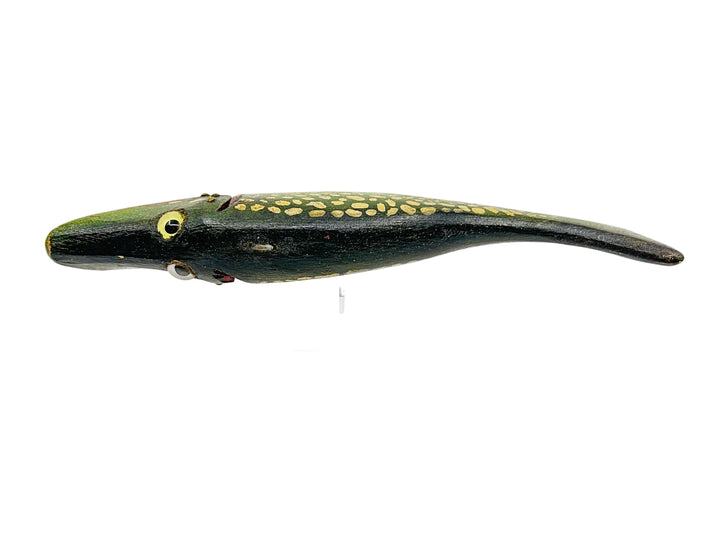Duluth Fish Decoys - DFD - Pike (Northern Pike) 9 1/4"