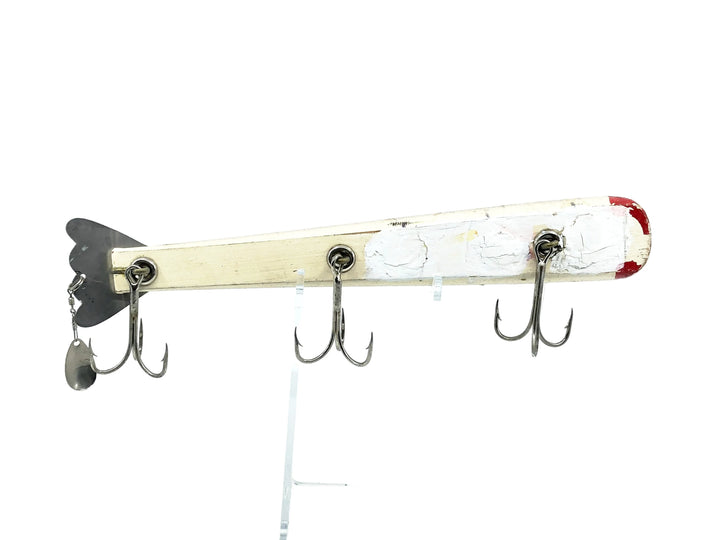 Bobbie Bait 9" Jerk Bait, Grey/White Color