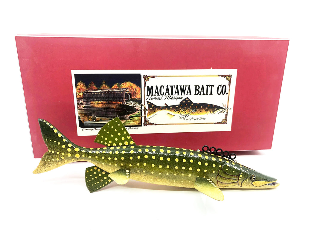 Macatawa Bait Co. Pike Decoy w/Box