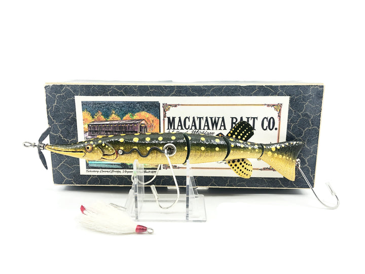 Macatawa Bait Co. Jointed Articulated Northern Pike w/Box