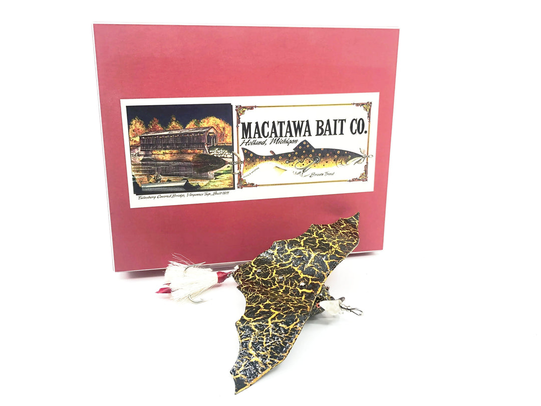 Macatawa Bait Co. Musky Bat Wing, Green Crackle Back Color w/Box