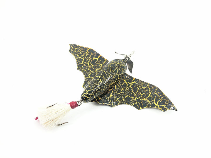 Macatawa Bait Co. Musky Bat Wing, Green Crackle Back Color w/Box