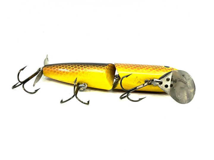 Mouldy's Hawg Wobbler, Brown Scale Color