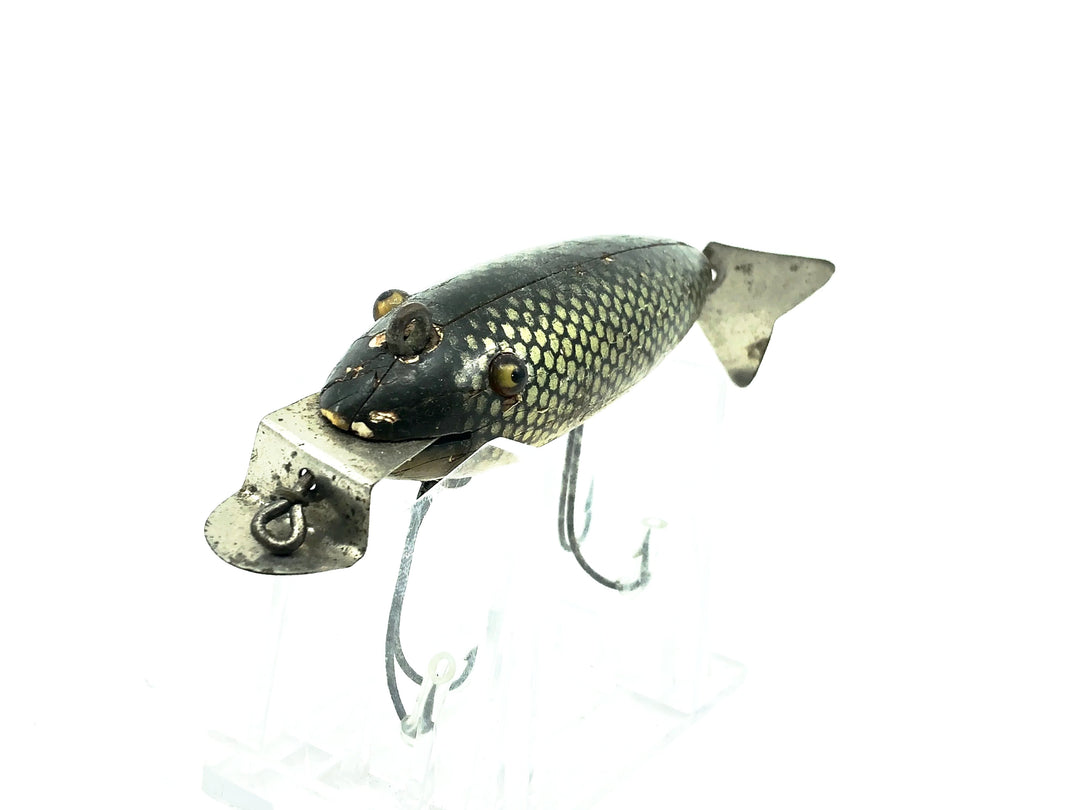 Creek Chub 800 Deluxe Wagtail Chub, #00 Natural Chub Color-Early Version