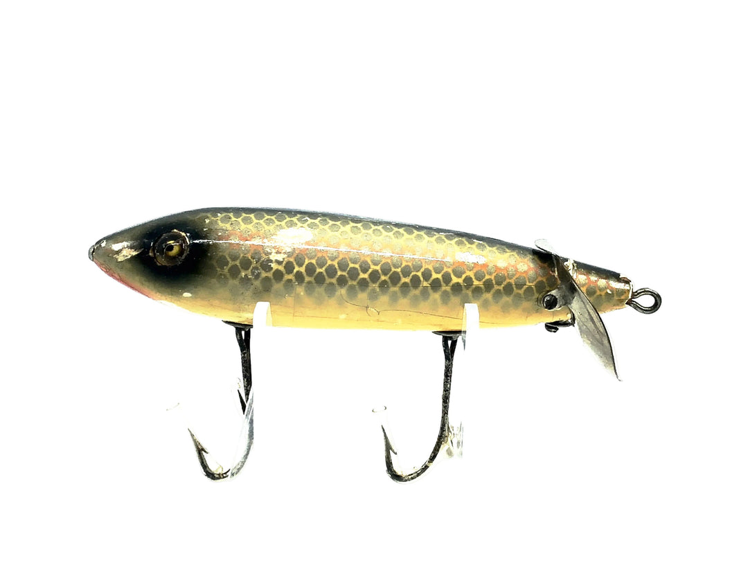 Heddon 1800 Crab Wiggler, 9P Shiner Scale Color